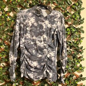 Nils Gray Camouflage Women's Top Size Small